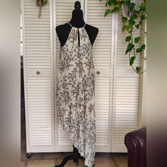 Cato Cream & Black Floral Asymmetrical Maxi Dress - Picture 3 of 14